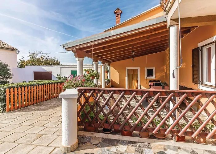 Апартаменты Valtursko Polje I Пула