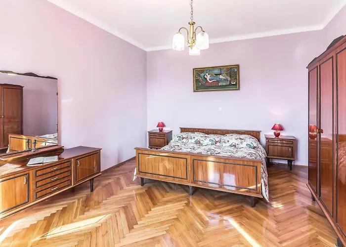 Valtursko Polje I Пула