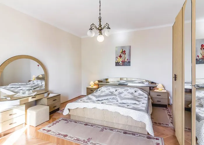 Valtursko Polje I Апартаменты