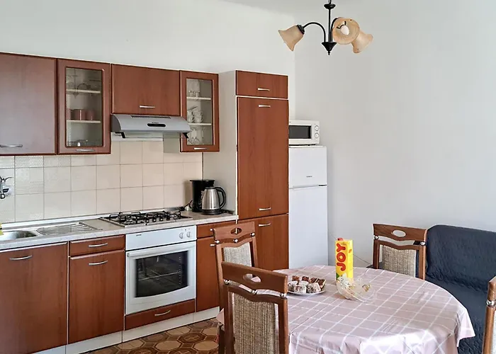 Daire Valtursko Polje I Pula